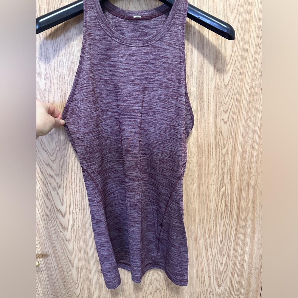 Lululemon Plum Purple Stretch Cross Back Athletic Tank Women’s M*
